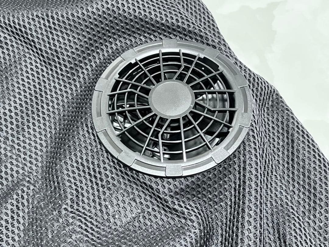 【未使用品】PEARLY GATES USBファン付きベスト Mサイズ