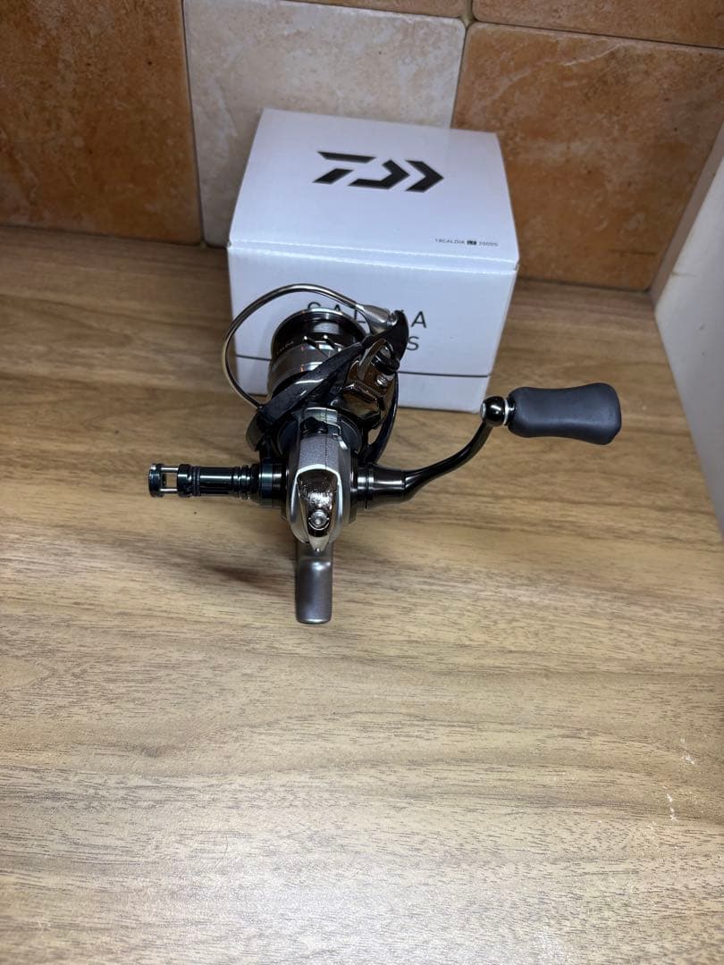 DAIWA CALDIA LT 2000S スピニングリール