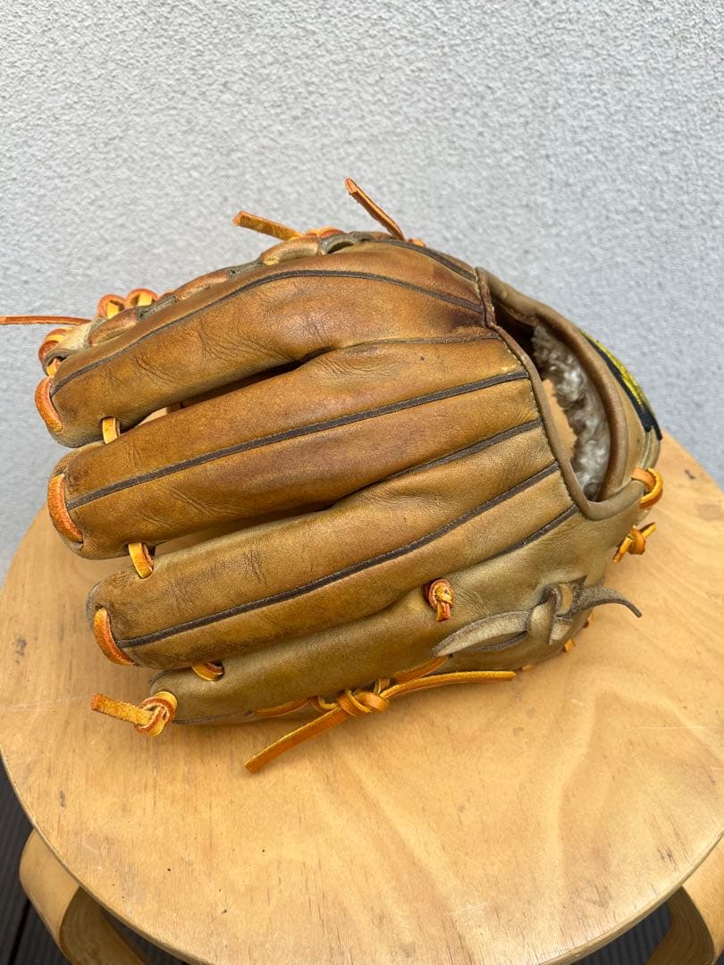 ミズノプロ 硬式　内野用グローブ