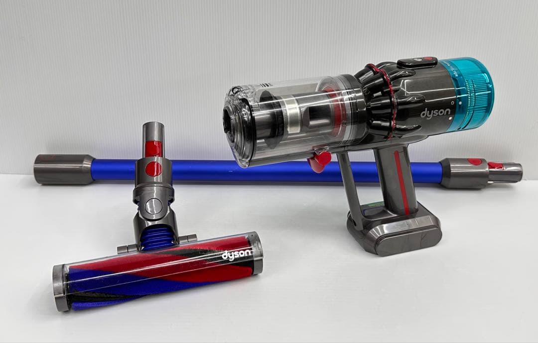 綺麗　美品　ダイソン掃除機　SV21 本体　ヘッド　パイプ　純正バッテリー付き