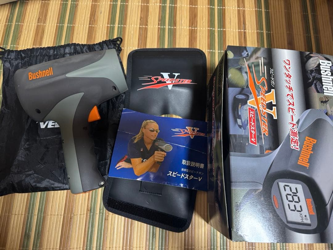 ル*ズ様 Bushnell Velocity スピード測定器　SPEEDSTER