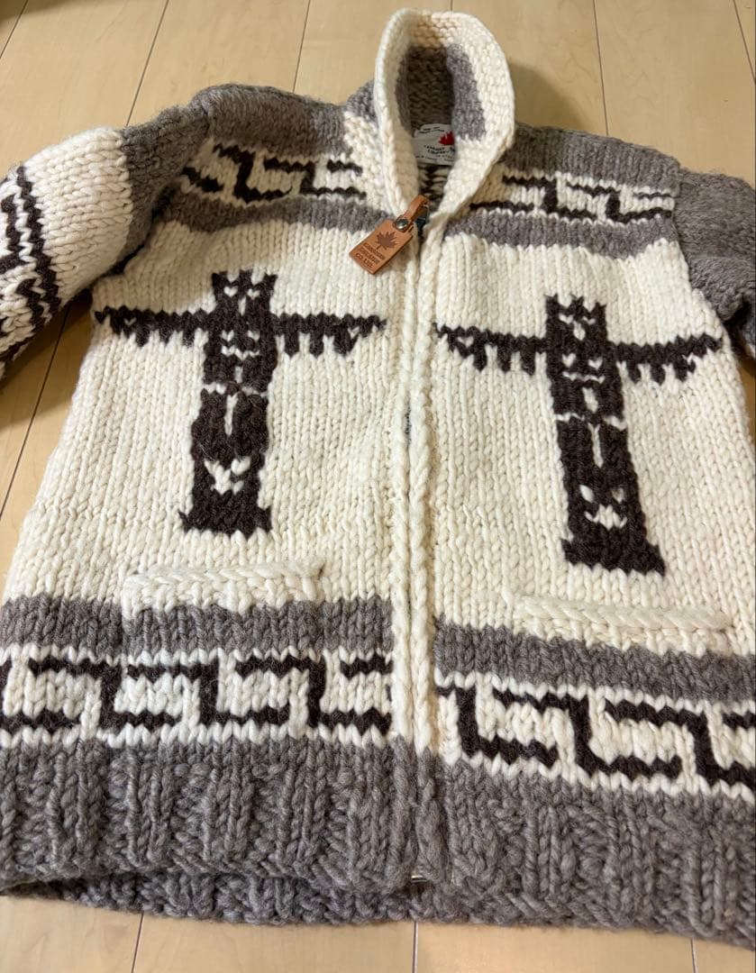 またセール！CANADIAN SWEATER COMPANY カウチンセーター
