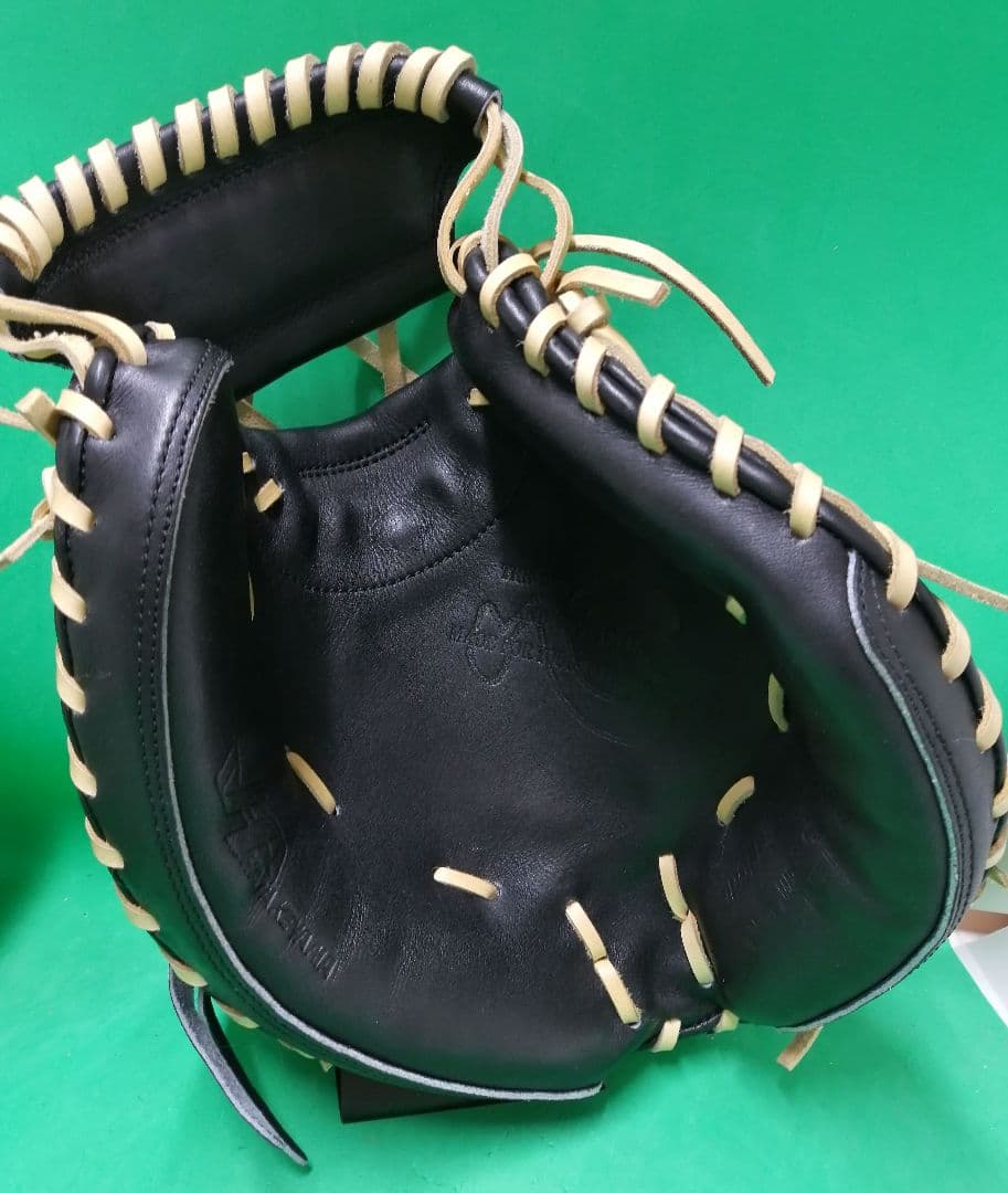 483.超軽量!!HATAKEYAMA甲斐モデル　　　　カスタムミット