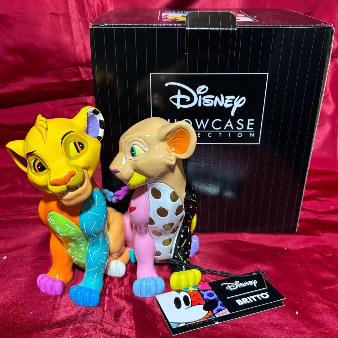 ブリット　enesco エネスコ　ライオンキング　シンバ　ナラ　フィギュア　置物