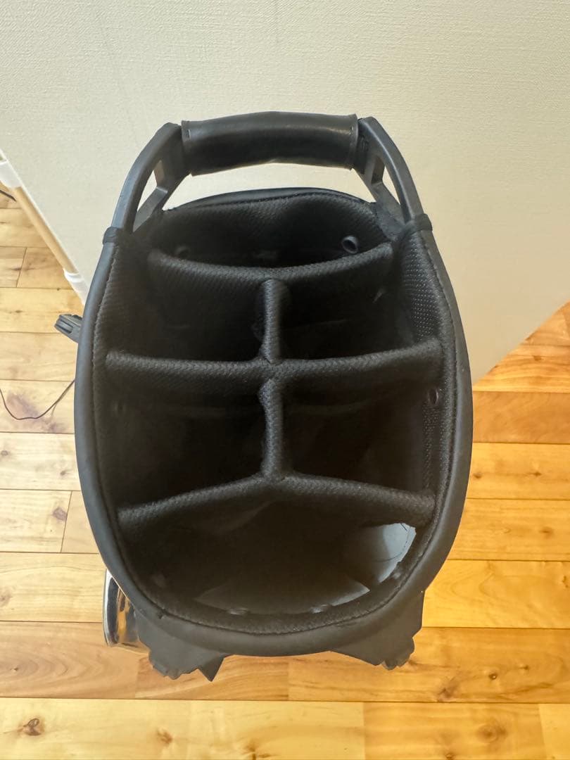 週末セール中 ⭐︎ J.Lindeberg vessel 限定キャディバッグ 美品