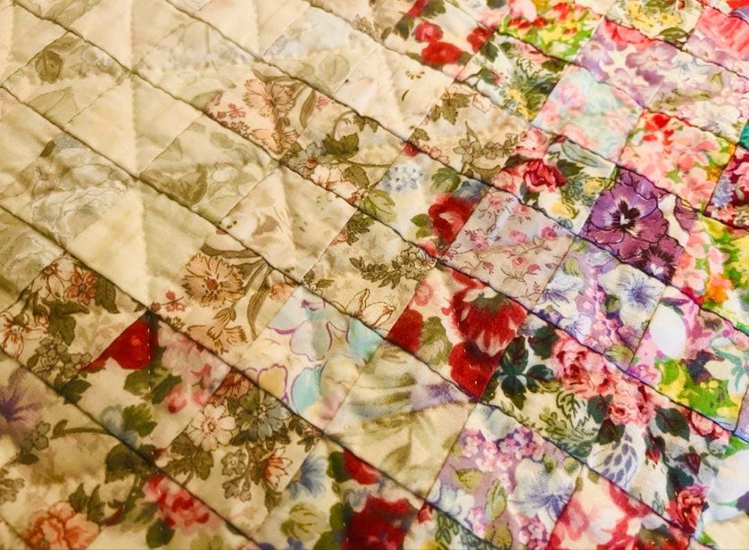 ヴィクトリアンキルトのクロス