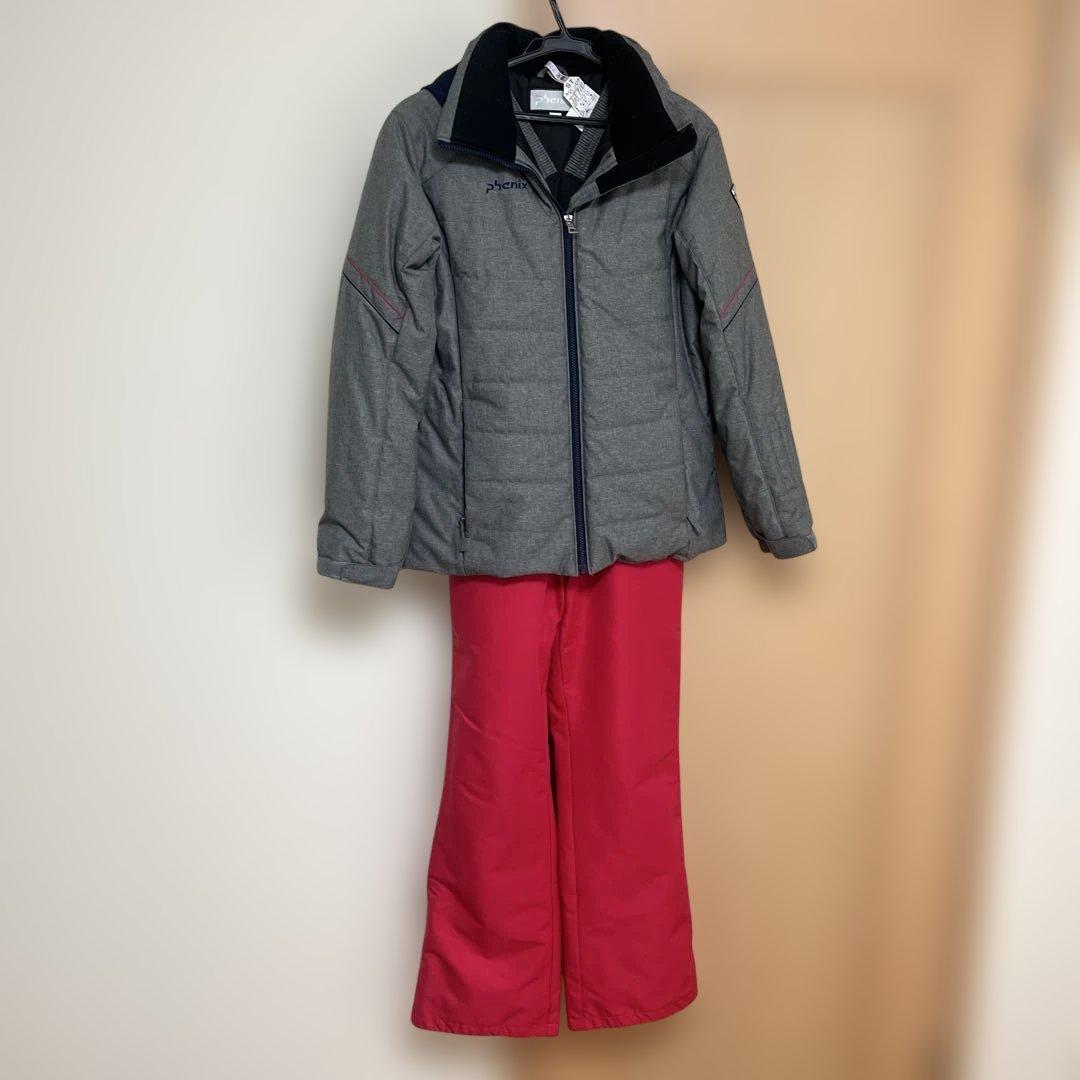 グレー フード付き スキーウェア 中綿入り　160