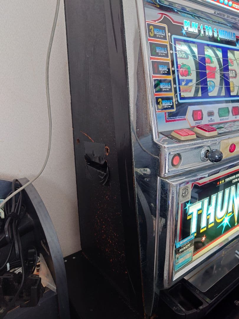 はり寝ずみ サンダーＶ 4号機　ジャンク品