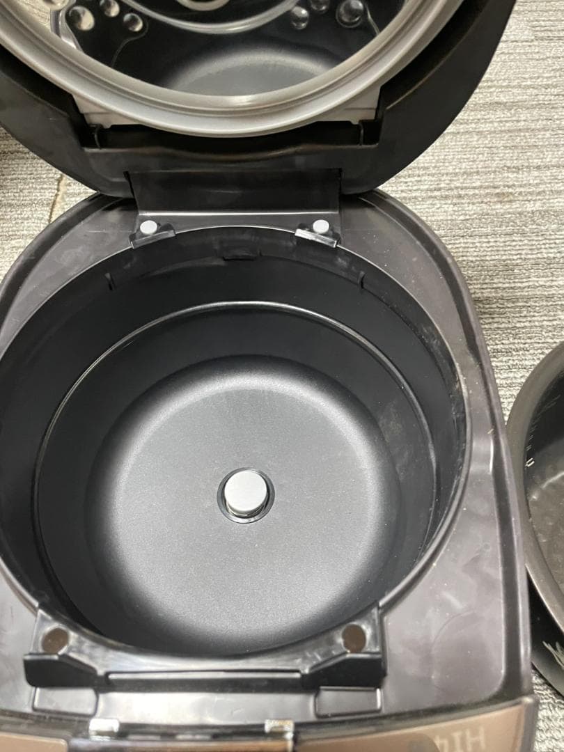 【未使用品】日立　IH炊飯ジャー炊飯器　5.5合炊き　2023年製