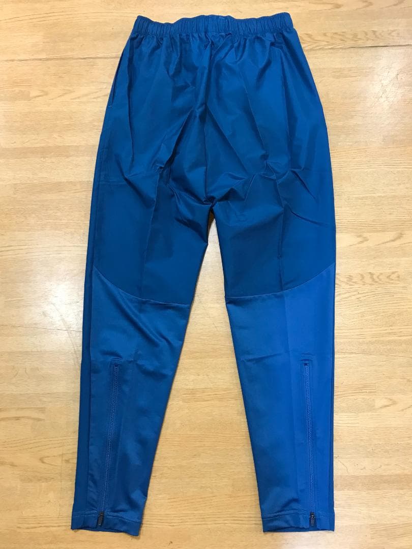 MIZUNOプロシリーズ サッカーピステ上下組 Ｄエメラルド Ｍサイズ 値引不可