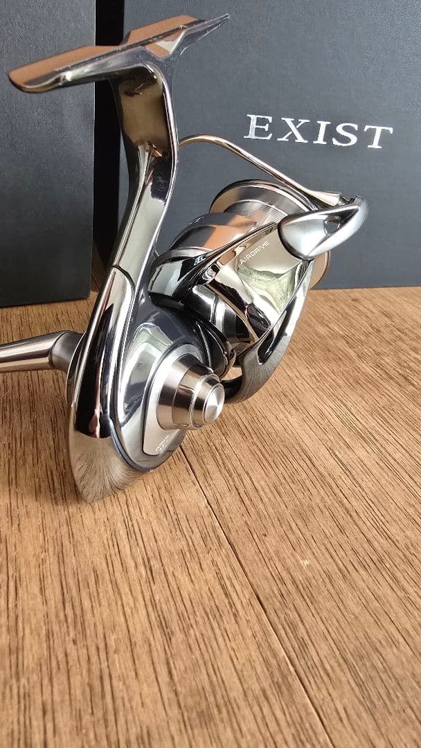 【未使用】DAIWA 22EXIST LT4000XH オーナーサポート未登録