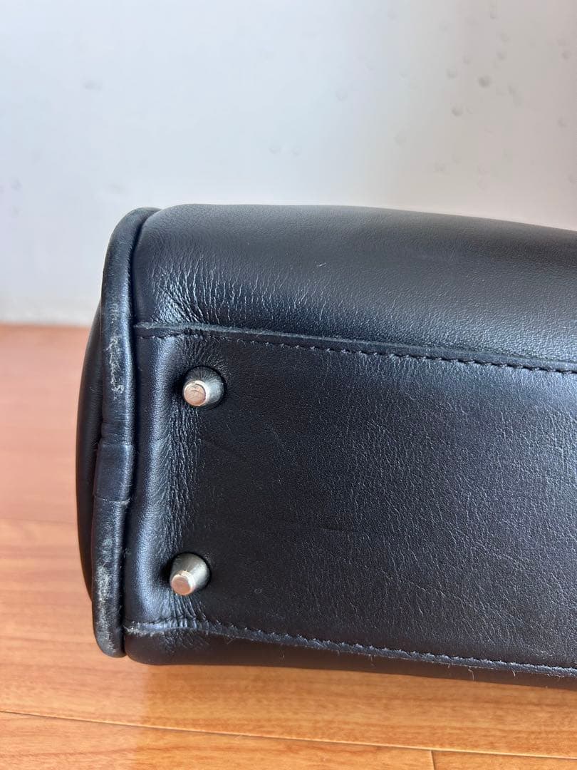 JACQUES LE CORRE スタッズ付き黒ハンドバッグ