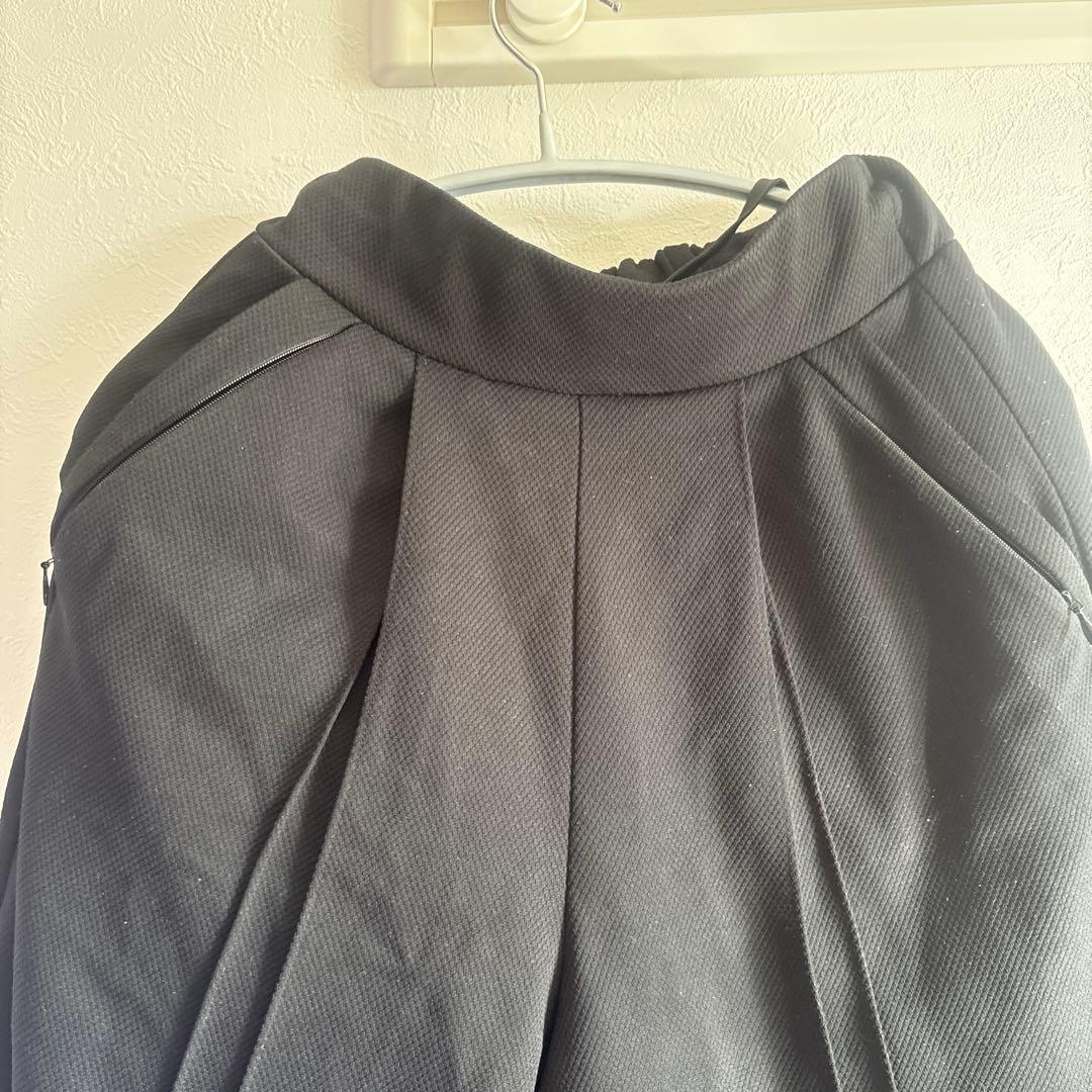 ピンタックワイドパンツ　シネマティック　cinematiq 元鈴木さん　ブラック