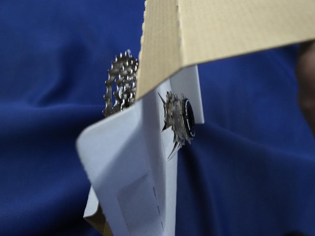 未使用 シマノ アルテグラ　R8101 11-34 スプロケ　１２速