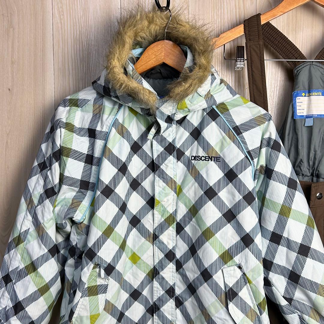 【スキーウェア】DESCENTE スノーボードウェア 160cm チェック柄