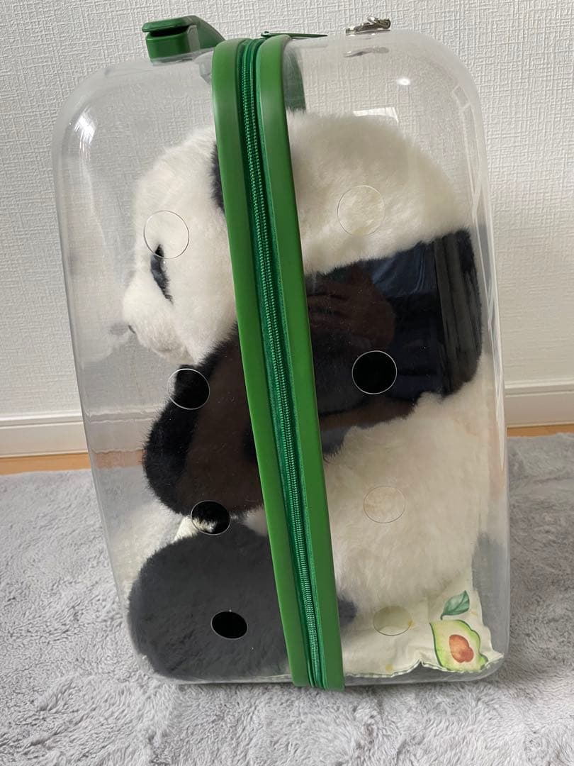 リアルパンダぬいぐるみ