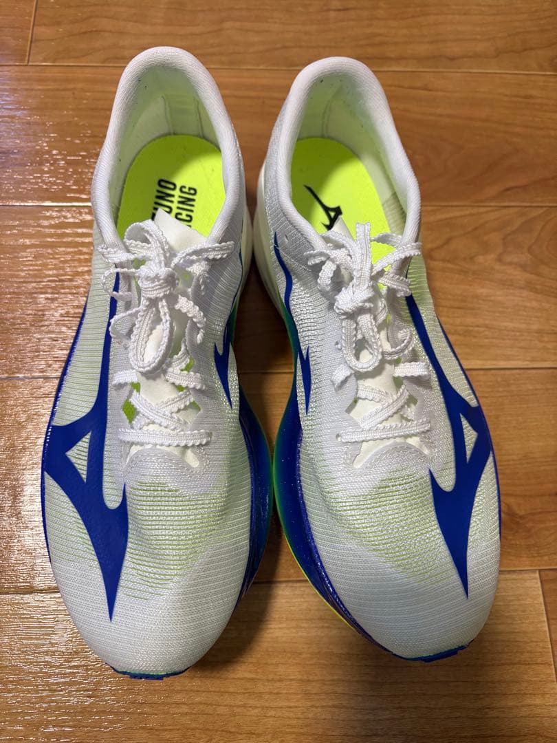 美品　お値下げしました。ミズノ　ハイパーワープエリート　メンズ27.5cm