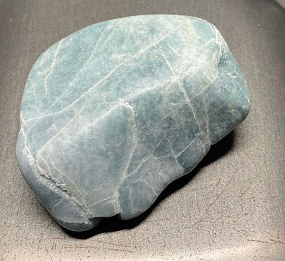 濃い水色　糸魚川翡翠66g ヒスイ　ひすい