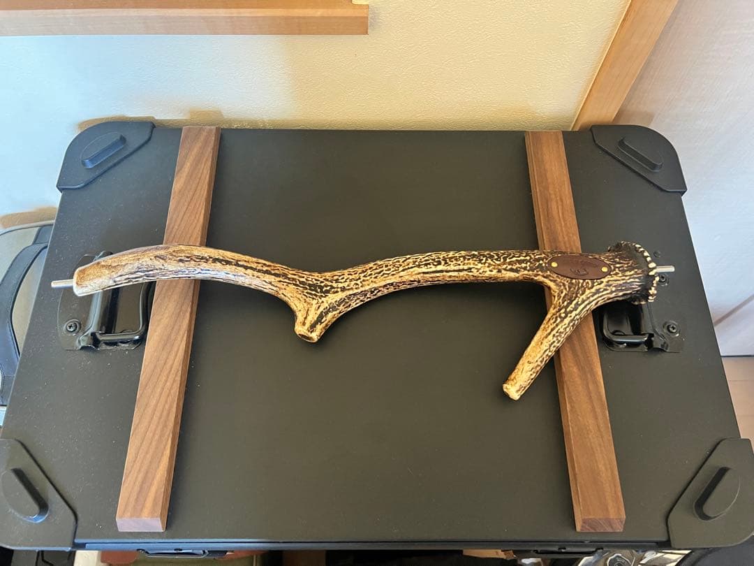 DEER HORN SMITH'S × AFRO CAMP, カーミットバーＳ