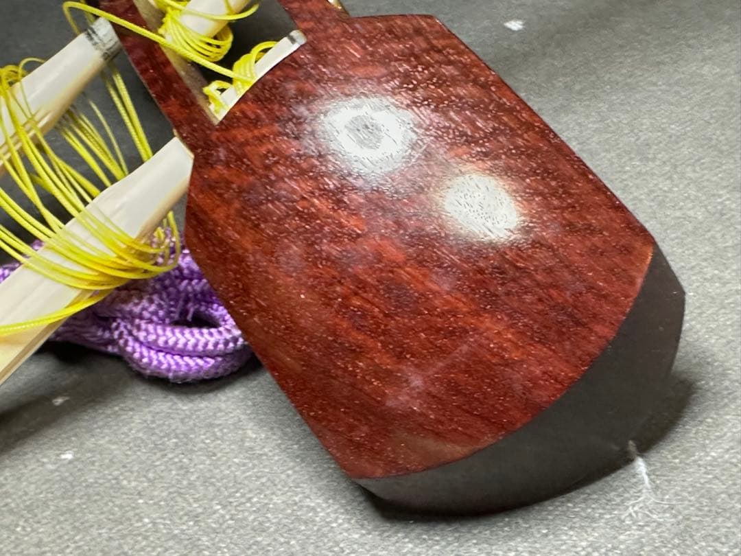 三味線　紅木　紫檀製　糸巻き天然素材 　弦楽器　民謡 伝統楽器