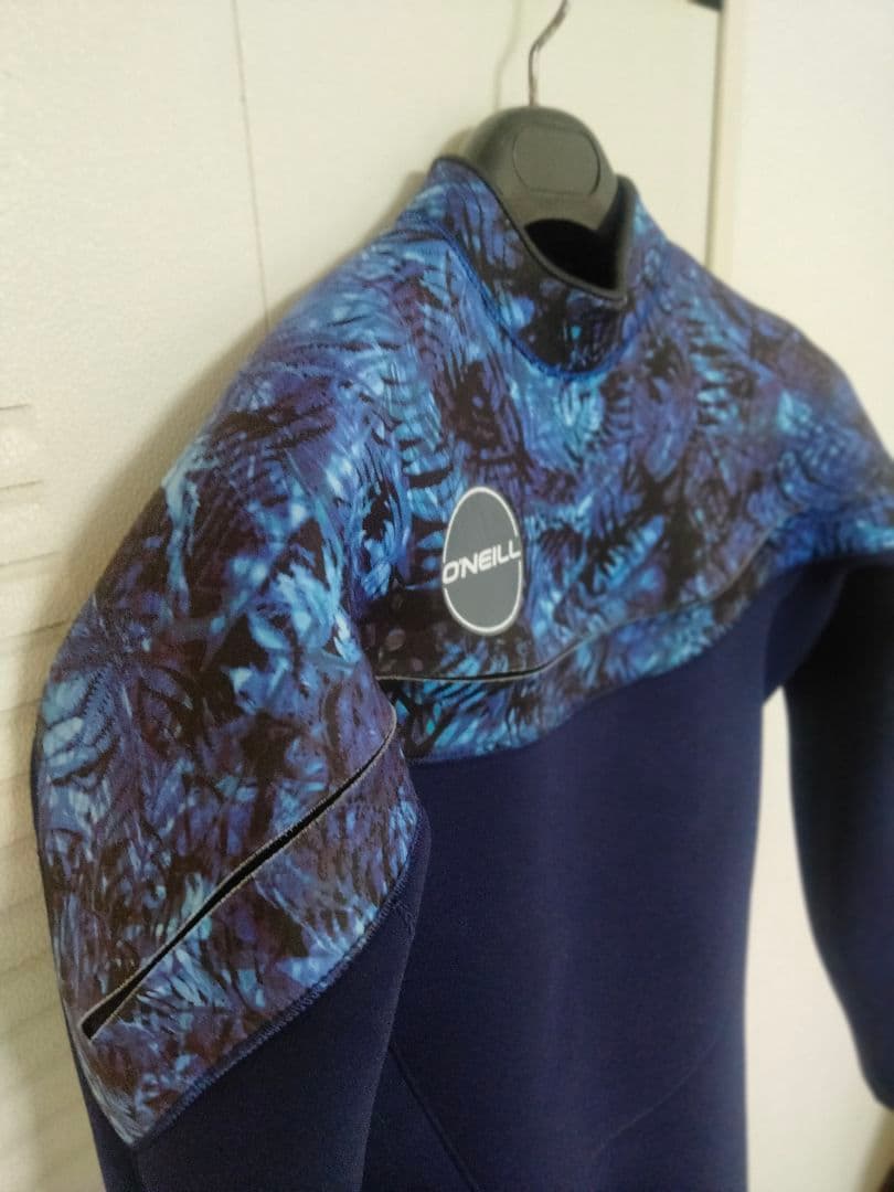 ★サーフ★ONEILLフルスーツ3㍉!★