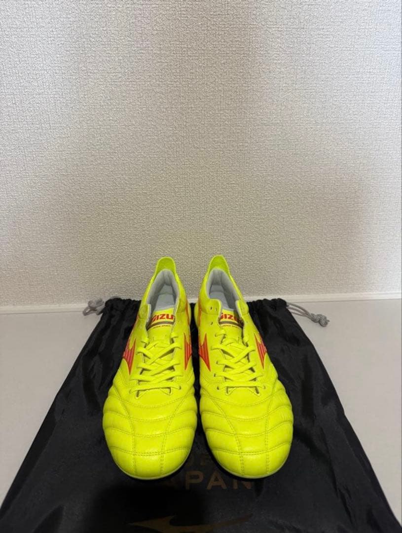 モレリアネオ4 W杯モデル　26.5cm