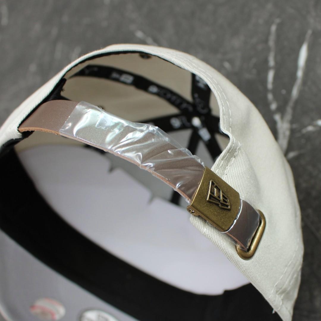 海外モデル NEW ERA LA ドジャース キャップ 上品 スエードバイザー