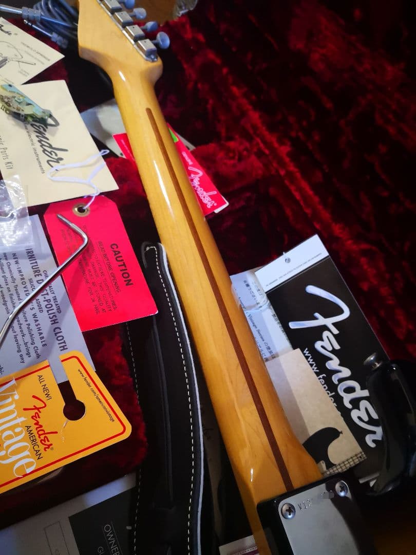 ギター Fender New American Vintage 1956