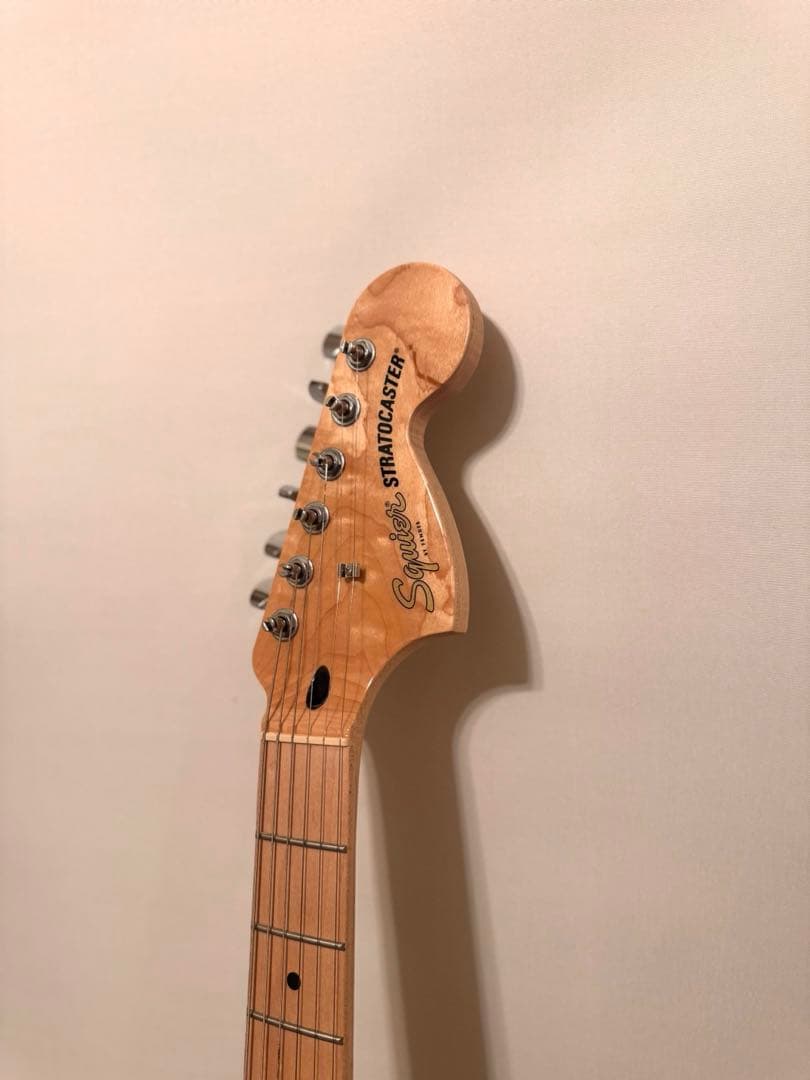 Squier by Fender ストラトキャスター エレキギター（ブルー）