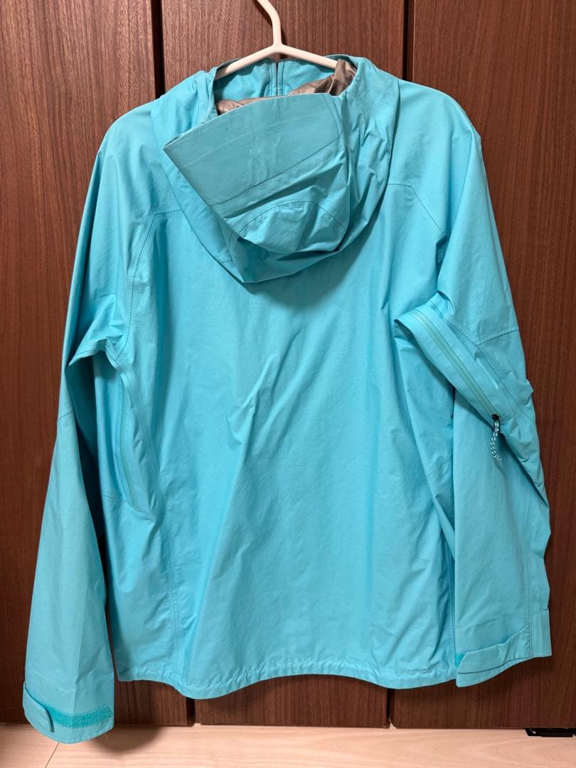 Burton バートンメンズ　AK Gore-Tex2L ジャケット　Mサイズ