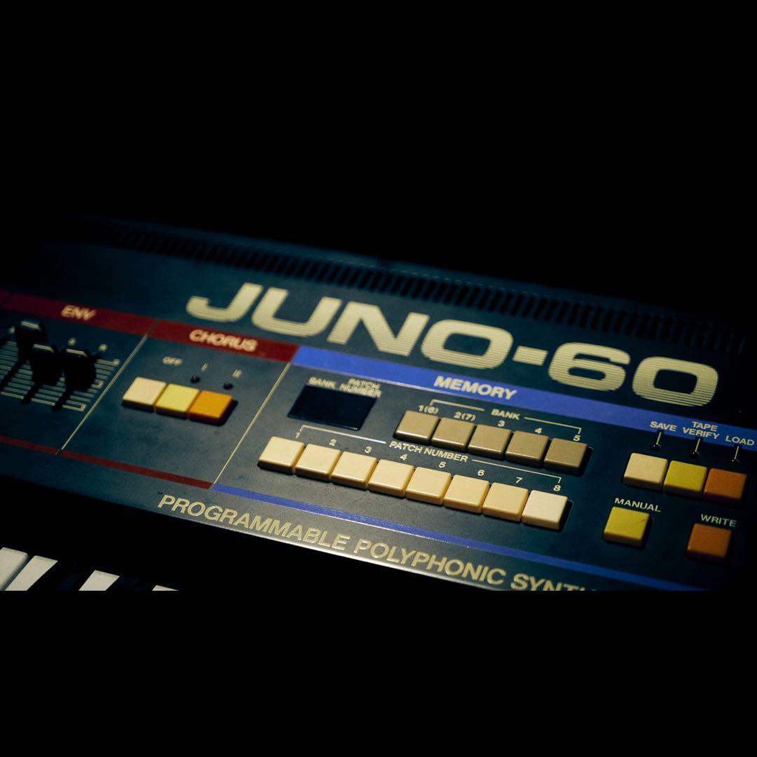 鍵盤楽器 Roland JUNO 60
