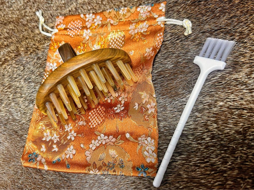 京都名物 高級希少羊角つげぐし つげくし つげ櫛 薩摩 つげマッサージ櫛