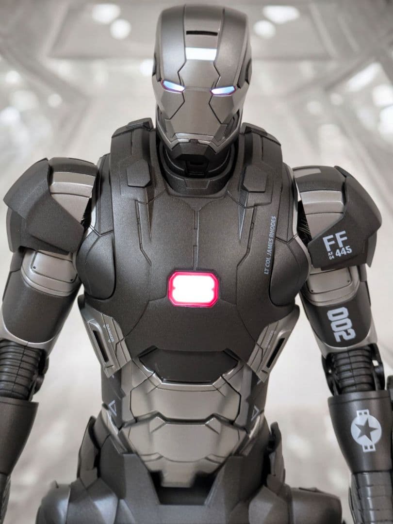 ホットトイズ アイアンマン3 1/6スケール ウォーマシン マークⅡマーベル