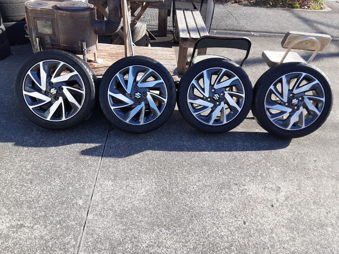 スズキ純正アルミホイール&タイヤ 4本セット