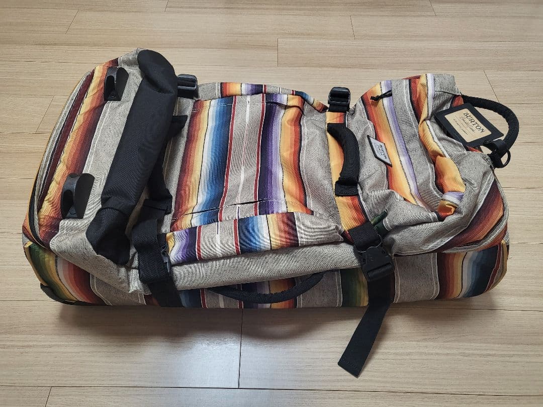 BURTON ストライプ柄 キャリー付きバックパック 約80cm 内容量120㍑