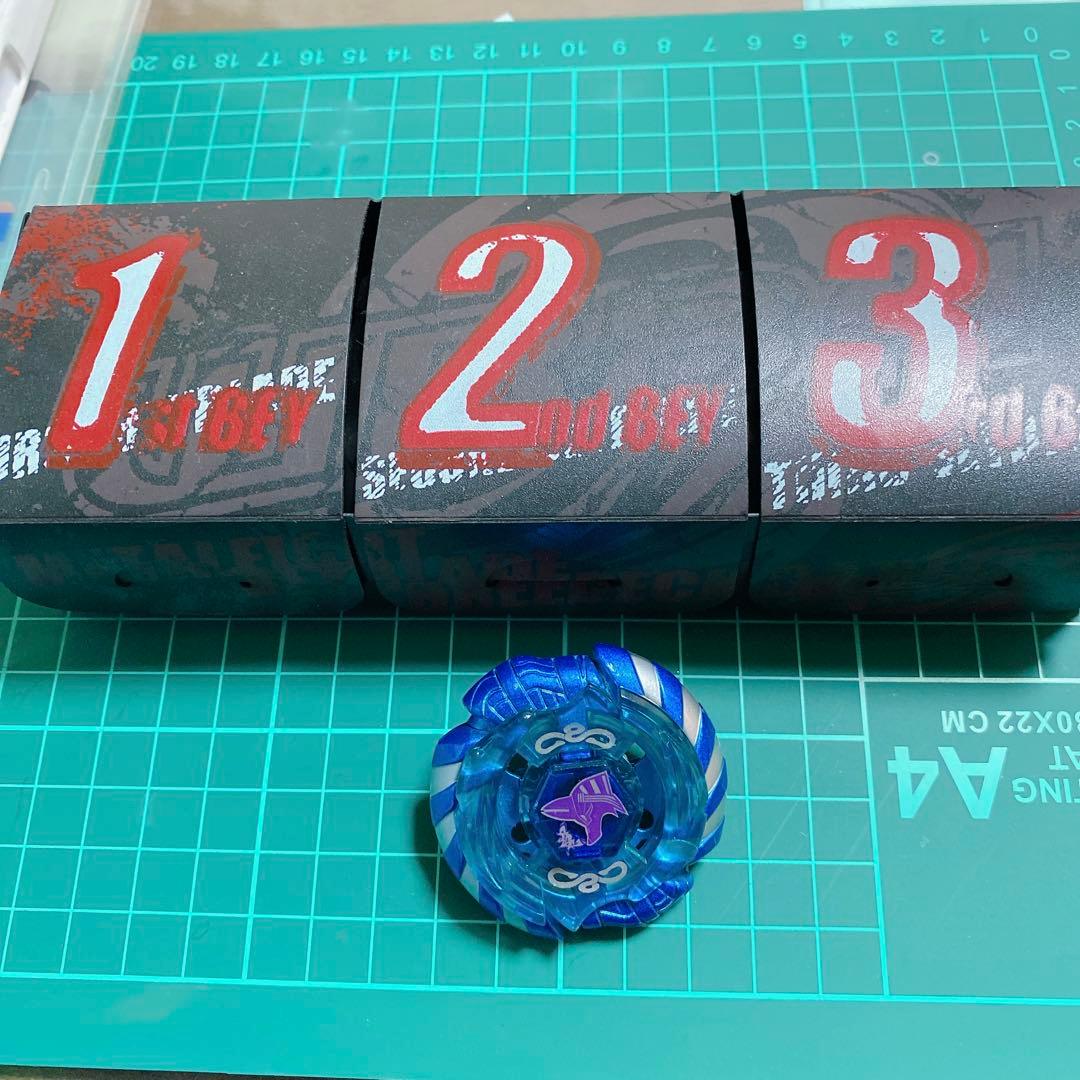 マーキュリーアヌビウス85FX Lv.10 メタルファイトベイブレード 非売品