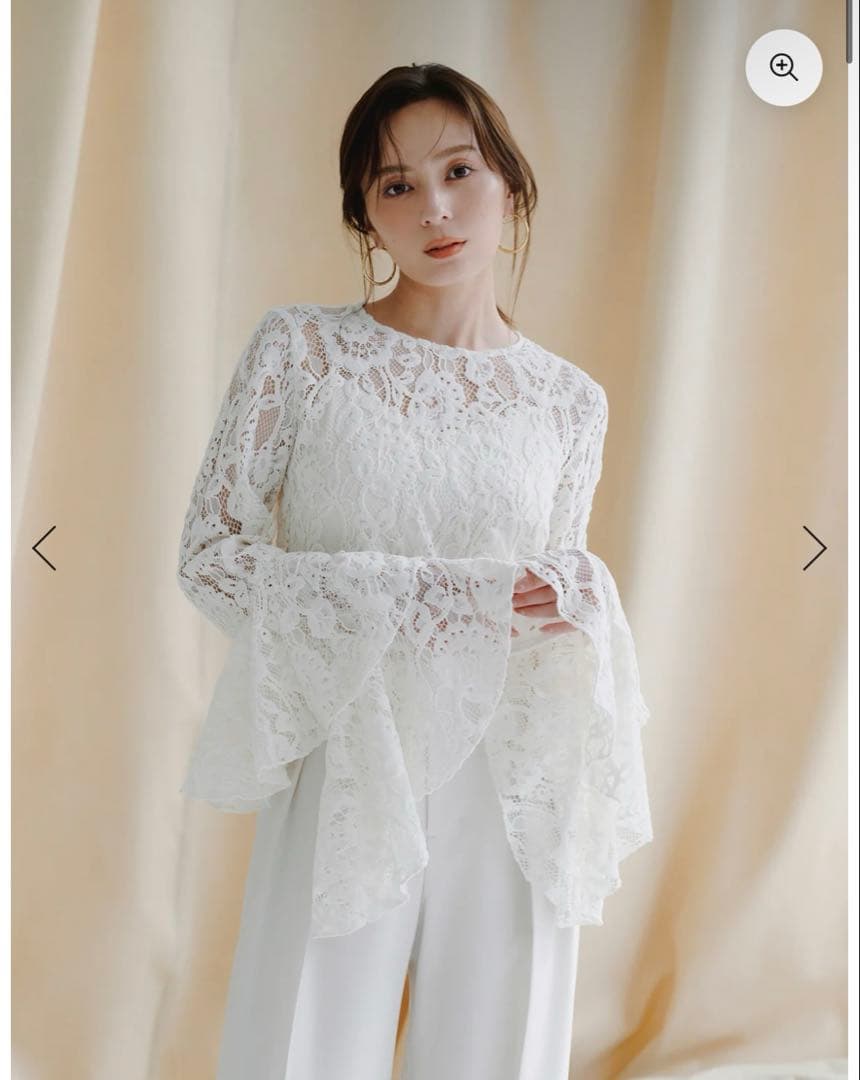 【新品・未使用】anuans ベロアレースボリュームスリーブラウス　ホワイト