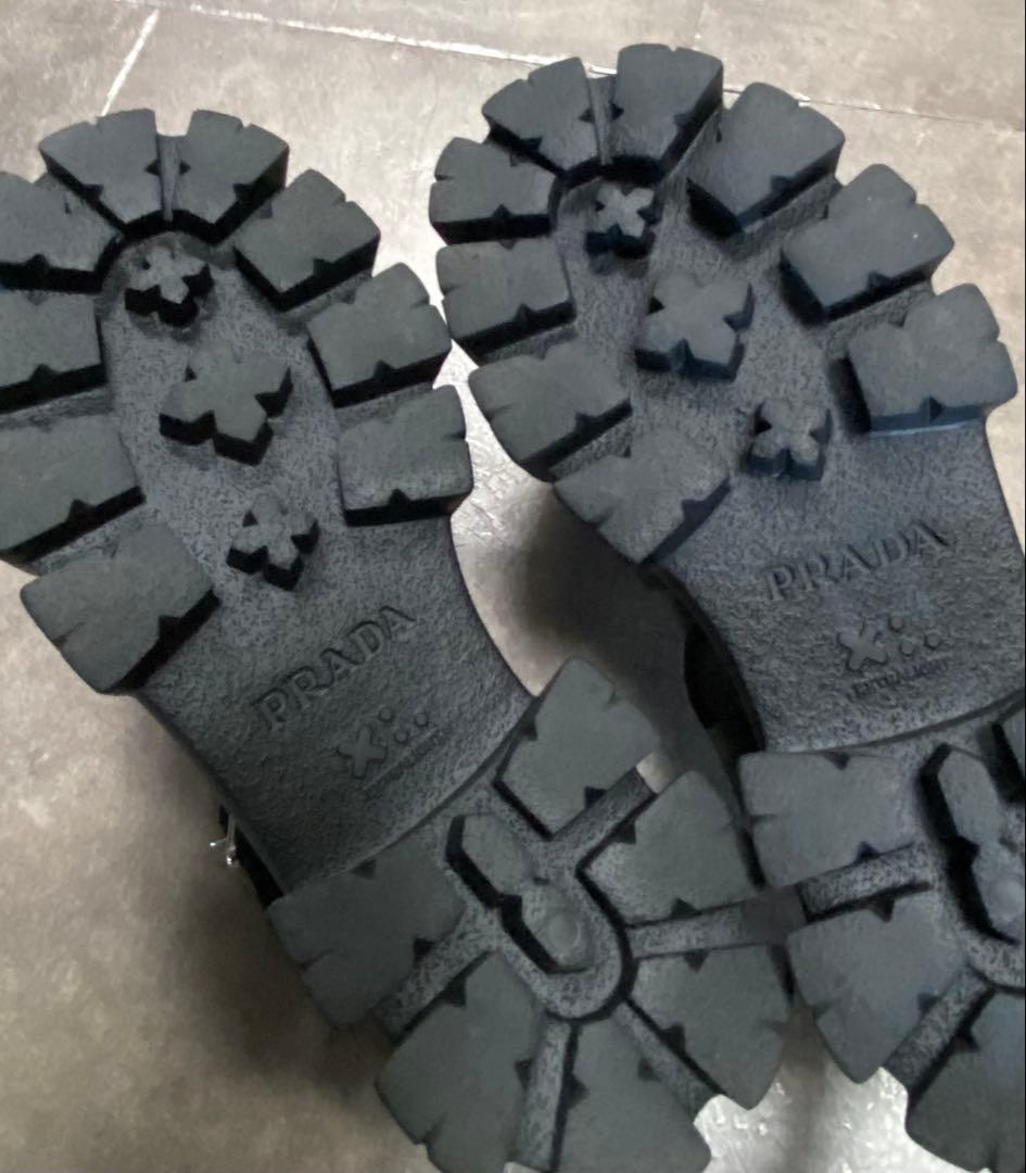 PRADA ブラック スポーツサンダル