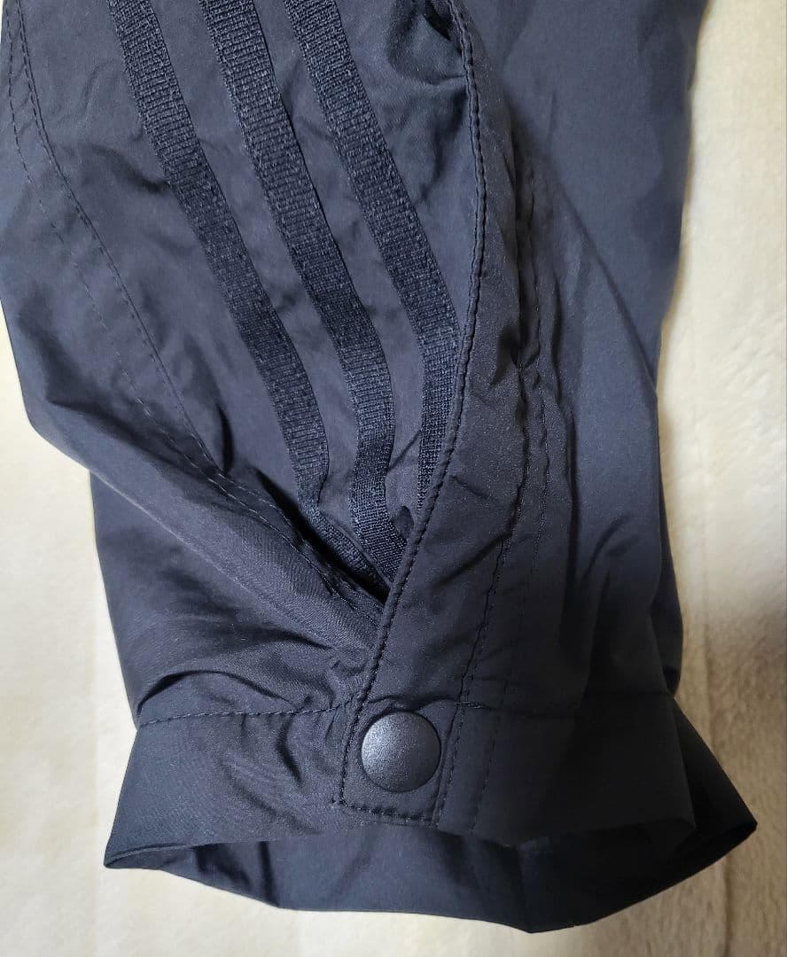 アディダス　青山学院大学　体育会　サッカー部　ジャージ　上下セット