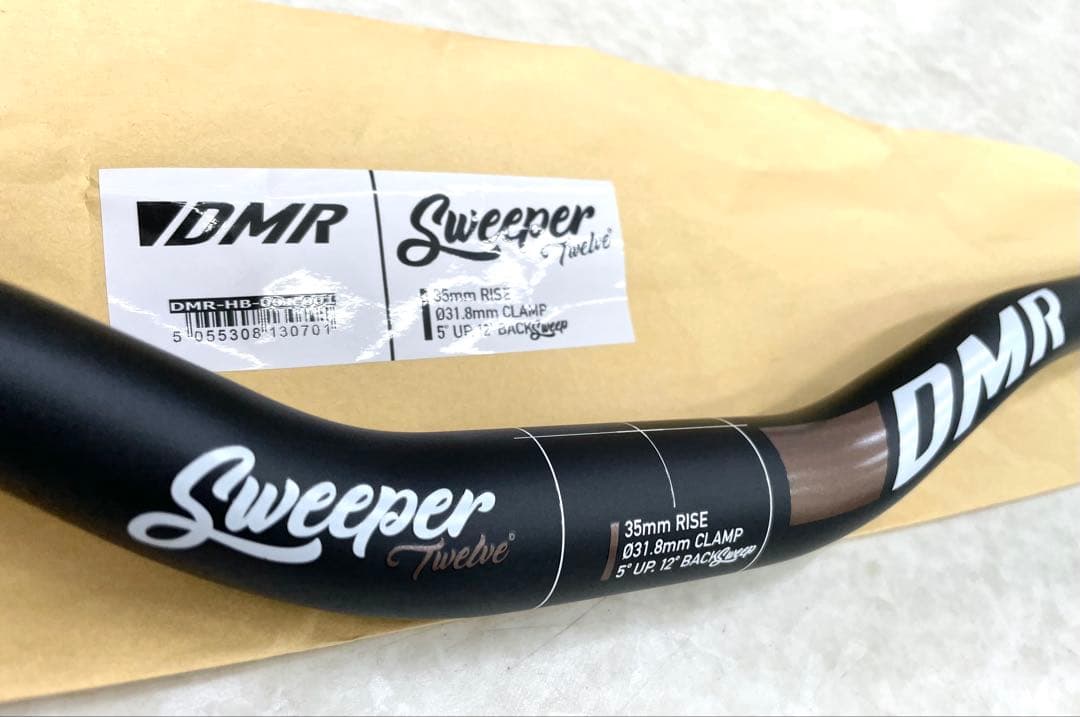 DMR Sweeper ハンドル 31.8mmクランプ