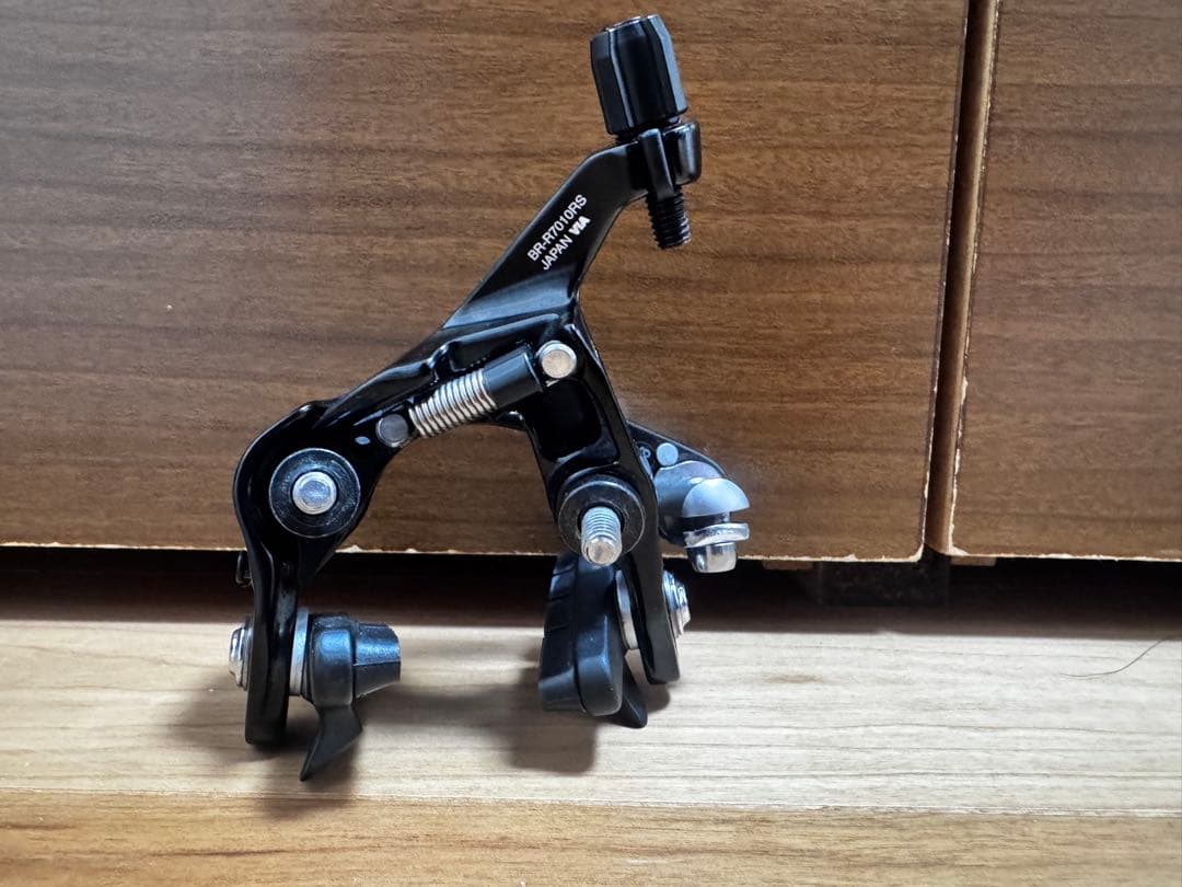 シマノ 105 ブレーキキャリパー BR-R7010 ダイレクトマウント