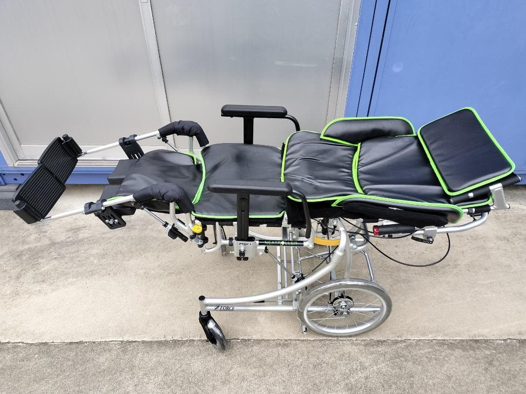 ＭＩＫＩ　リクライニング式車椅子　ネクストローラーＳＰⅡ　中古美品　部品欠品無し