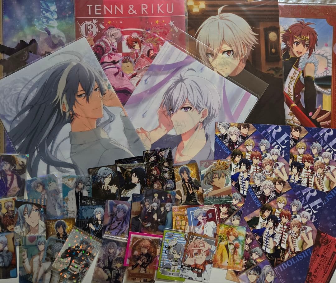 アニメグッズ　アイドリッシュセブン　アイナナ　まとめ売り　約385個