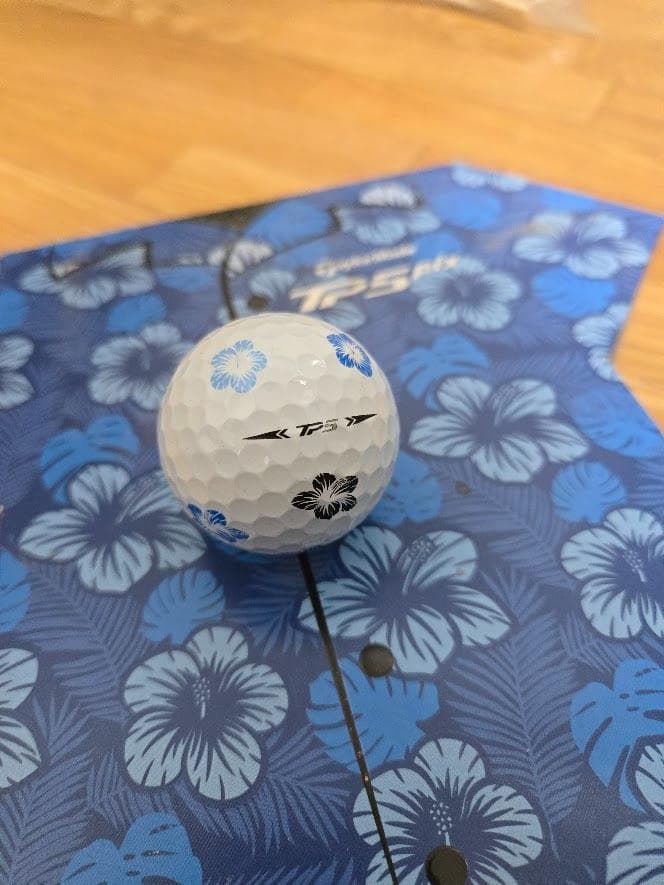 TaylorMade TP5 ゴルフボール 新品　2ダースセット