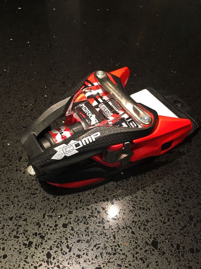 ☆美品　マーカー　XCOMP18 レーサービンディング