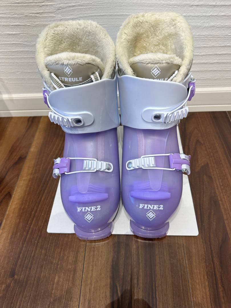 スキーブーツセット　キッズ　スキー板130、ブーツ23cm