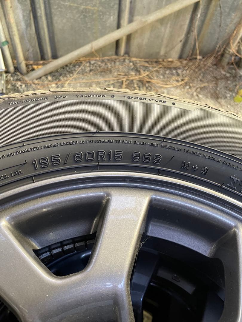 ジムニーシエラ純正タイヤ　ホイール5本セット