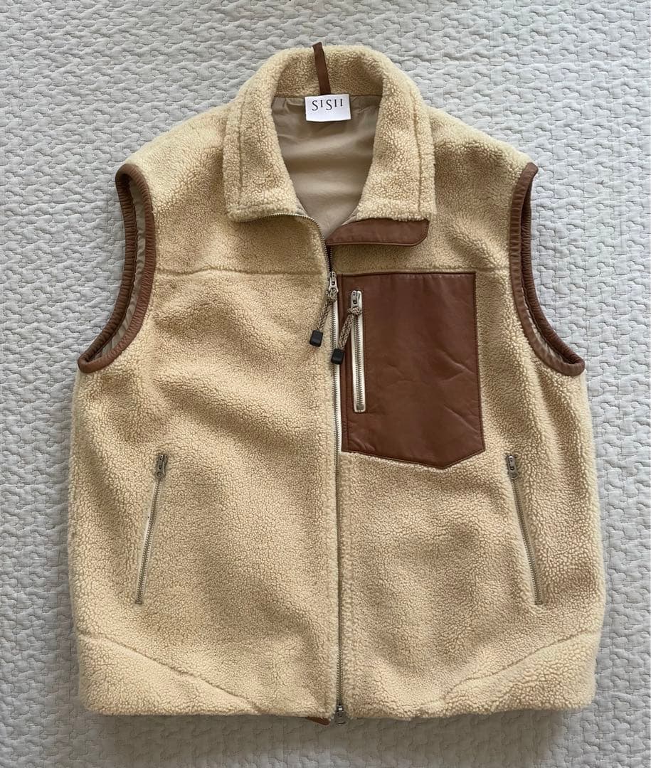 Sisii ジップアップムートンベスト　XL 定価96,800円