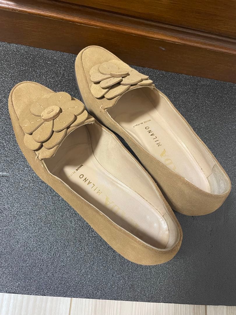 美品‼️PRADA パンプス ローヒール フラワーモチーフ スエード 靴 シューズ