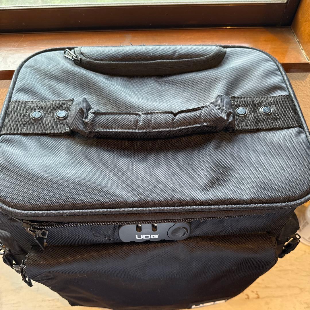 UDG キャリーケース ブラック